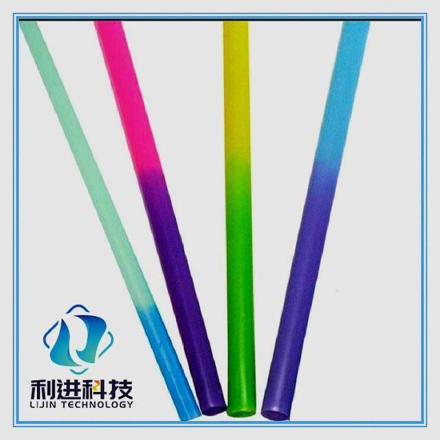 「感溫粉供應(yīng)銷(xiāo)售」五彩繽紛的遇冷變色吸管使用安全嗎？
